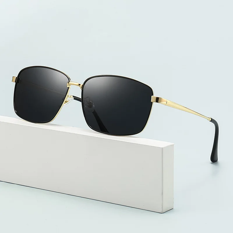 Square Frame Day Night Photochromic Polarized Sunglasses for Men Fashion Trend Sun Glasses Vintage Classic Design Male Eyewear
Square Frame Day Night Photochromic Polarized Sunglasses for Men Fashion Trend Sun Glasses Vintage Classic Design Male Eyewear