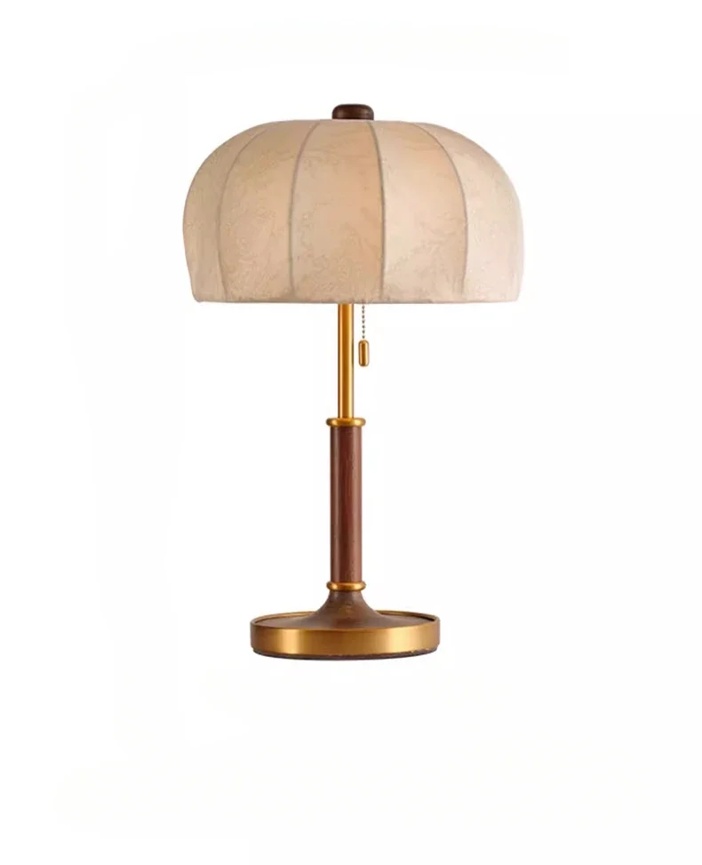 Retro Designer Decorative Table Lamp Chinese Style Bedroom Bedside Lamp American Study Ambience Light
Retro Designer Decorative Table Lamp Chinese Style Bedroom Bedside Lamp American Study Ambience Light