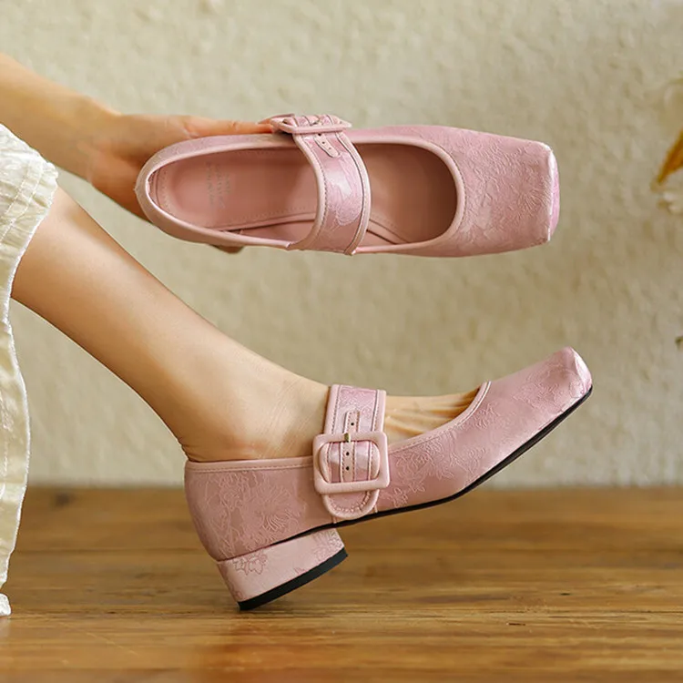 

Женские демисезонные Мокасины розового цвета с вышивкой и квадратным носком
