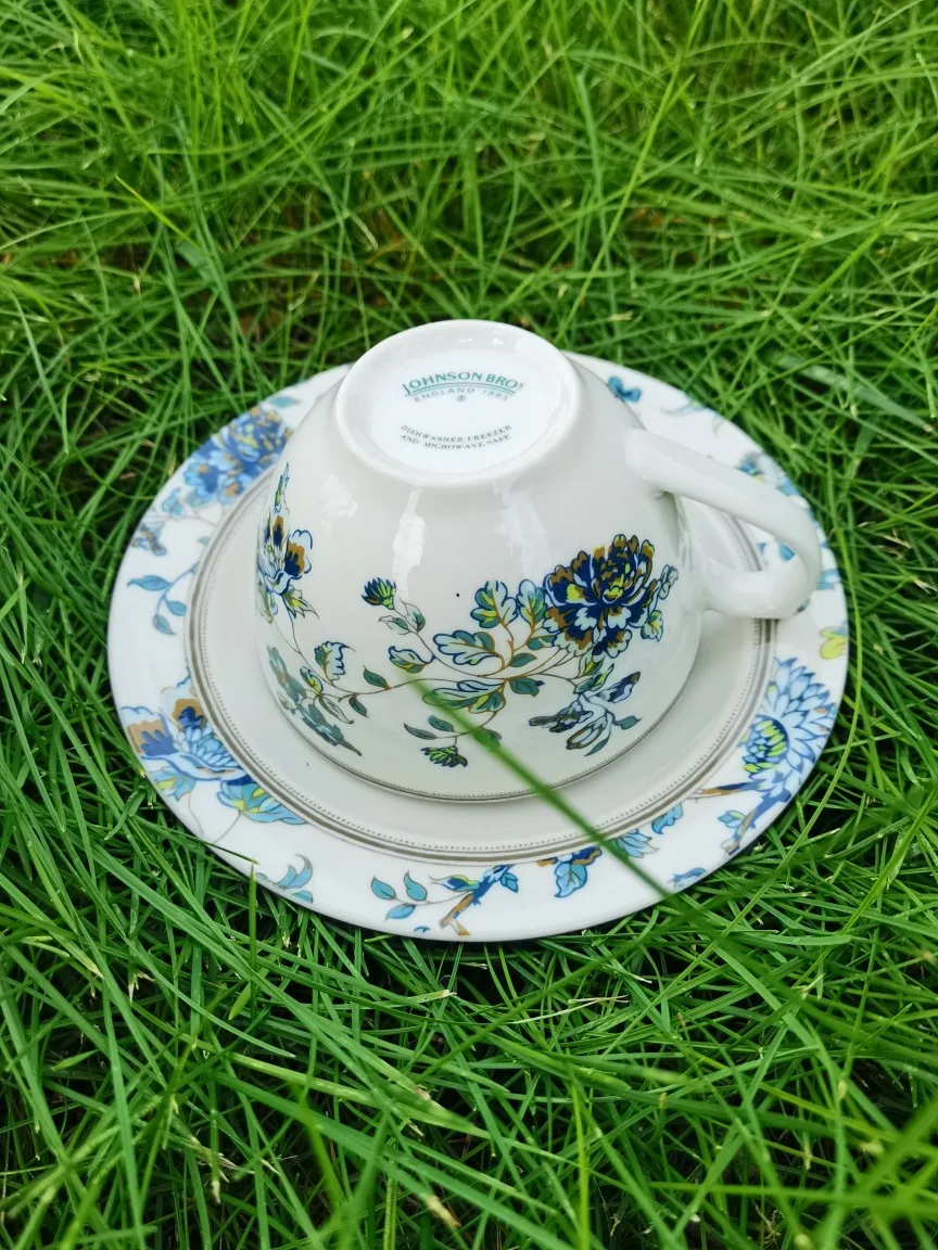Oriental Garden Glaze in Color High Temperature Ceramic Household Western Food Plate Rice Bowl Coffee Cup Plate Steak Plate
Oriental Garden Glaze in Color High Temperature Ceramic Household Western Food Plate Rice Bowl Coffee Cup Plate Steak Plate