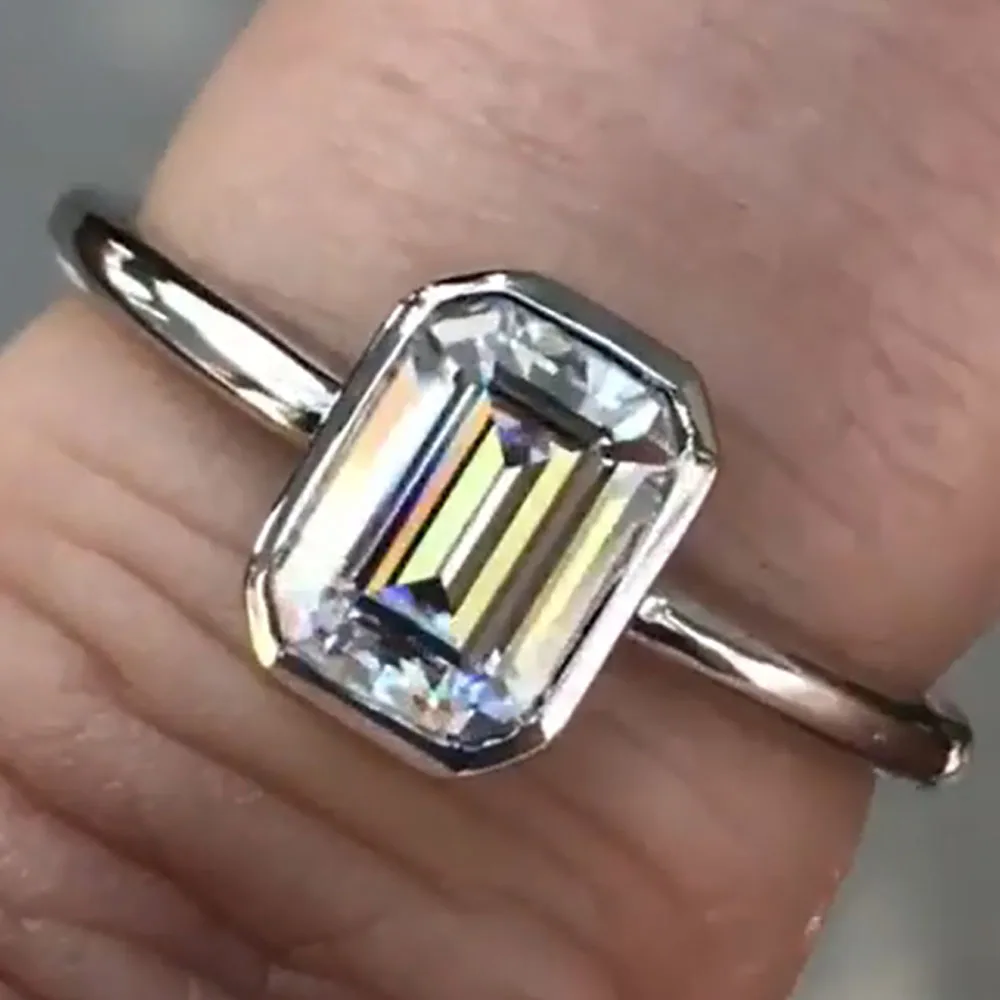 

Custom Solid 18K White Gold Women Wedding Party Anniversary Engagement Ring 1 2 3 4 5 Ct Emerald Moissanite Diamond Ring Luxury
