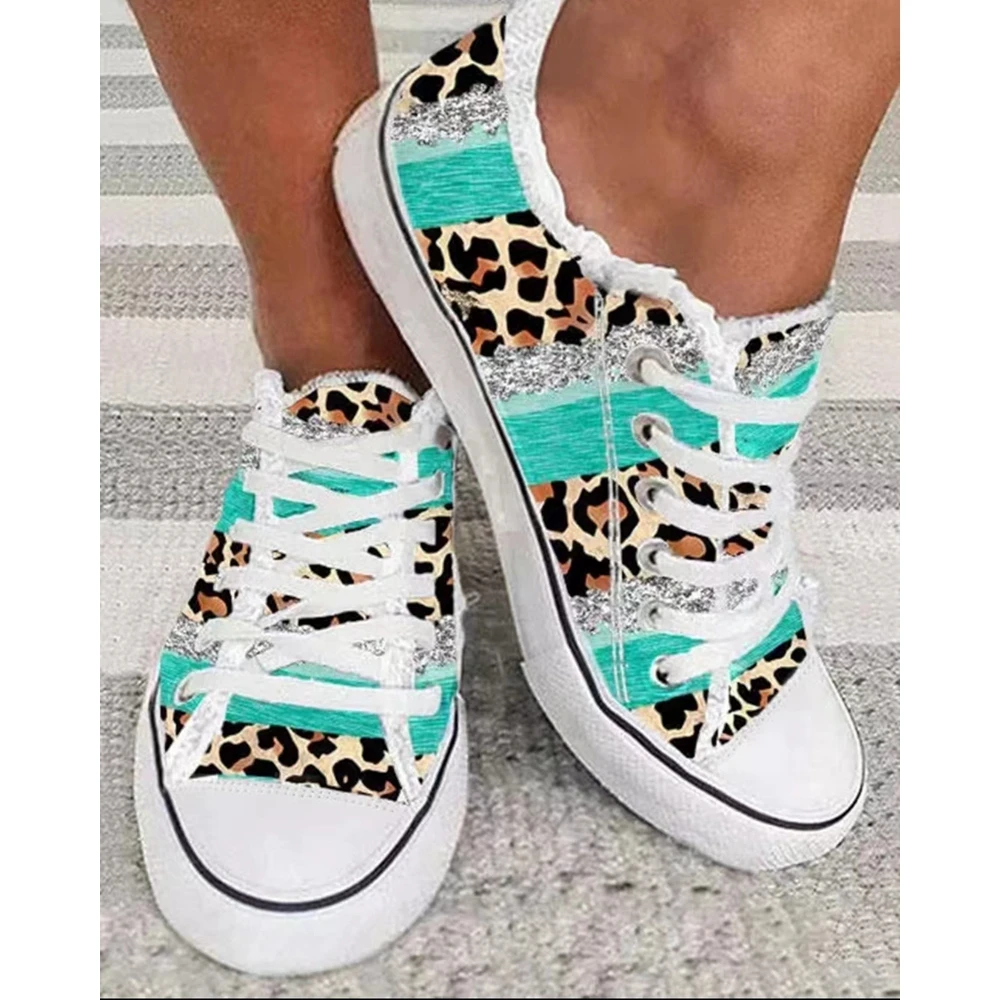 

Women Eyelet Lace-up Contrast Leopard Print Frayed Sneakers Women Casual Daily Sports Shoes Korean Style Canvas Shoes Spring
