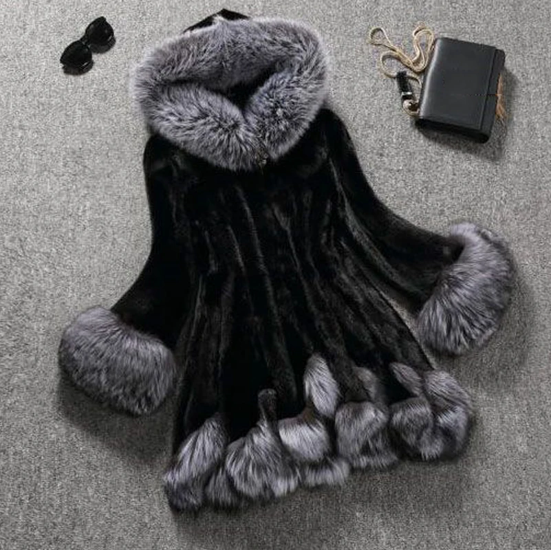2023 New Coat White Gray Outerwear with Fur Hat Women Mink Luxury Long Coats Imitation Faux Fur Jackets Female Thick Jacket Ins
2023 New Coat White Gray Outerwear with Fur Hat Women Mink Luxury Long Coats Imitation Faux Fur Jackets Female Thick Jacket Ins