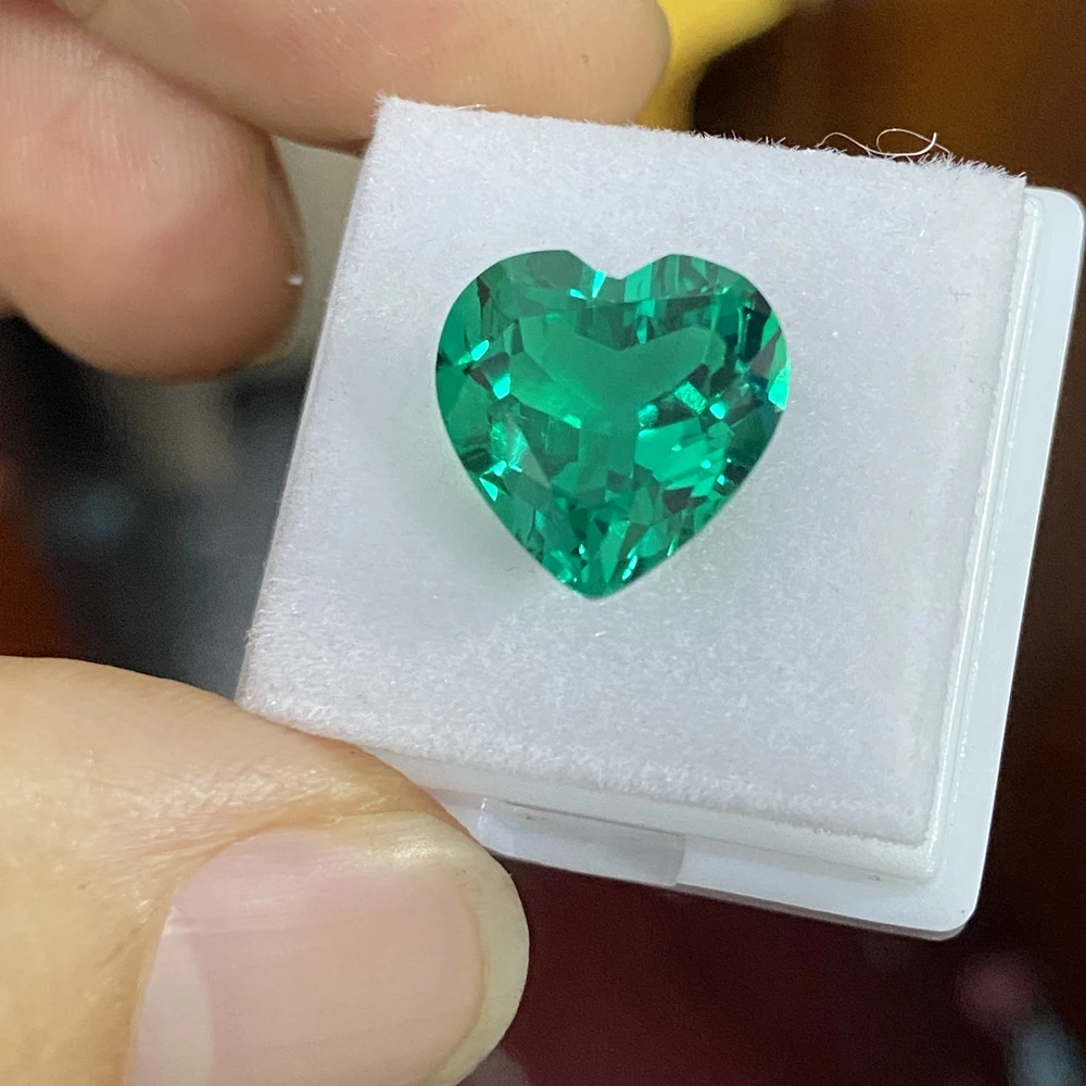 Лабораторный гидротермальный Изумрудный камень зеленого цвета Колумбии 5 мм-12 мм
Лабораторный гидротермальный Изумрудный камень зеленого цвета Колумбии 5 мм-12 мм