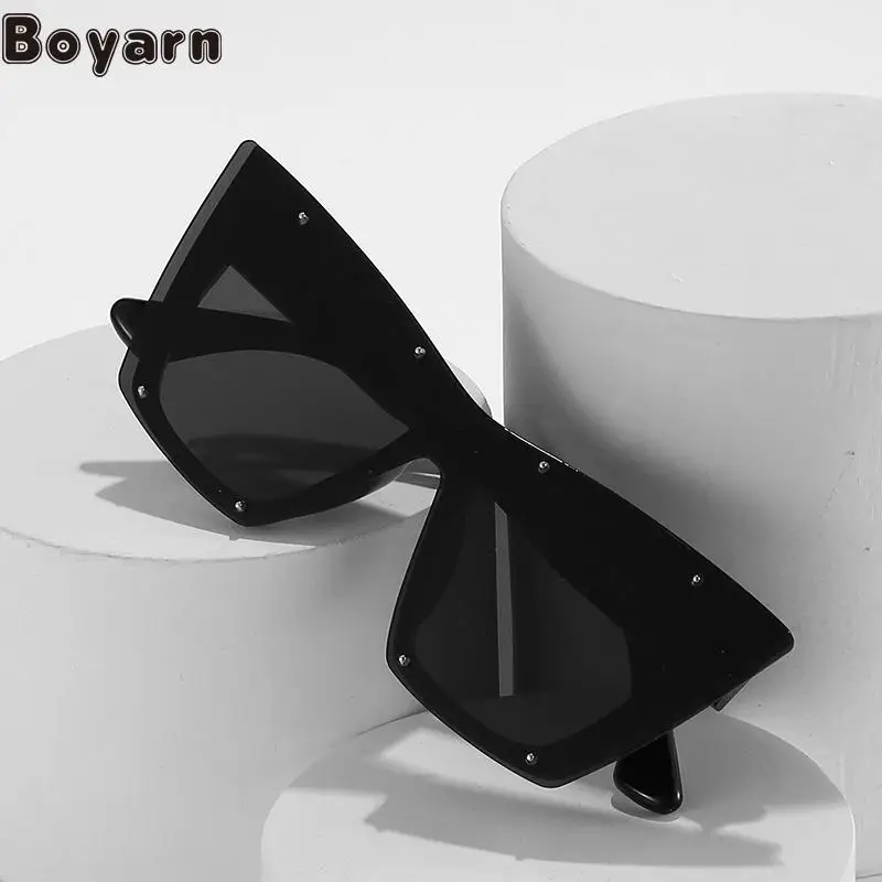 

Boyarn 2022 New Cat Eye Steampunk Punk One-piece Large Frame Rivet Glasses Fashion One-piece Ins s Sunglasses Sun Glasses