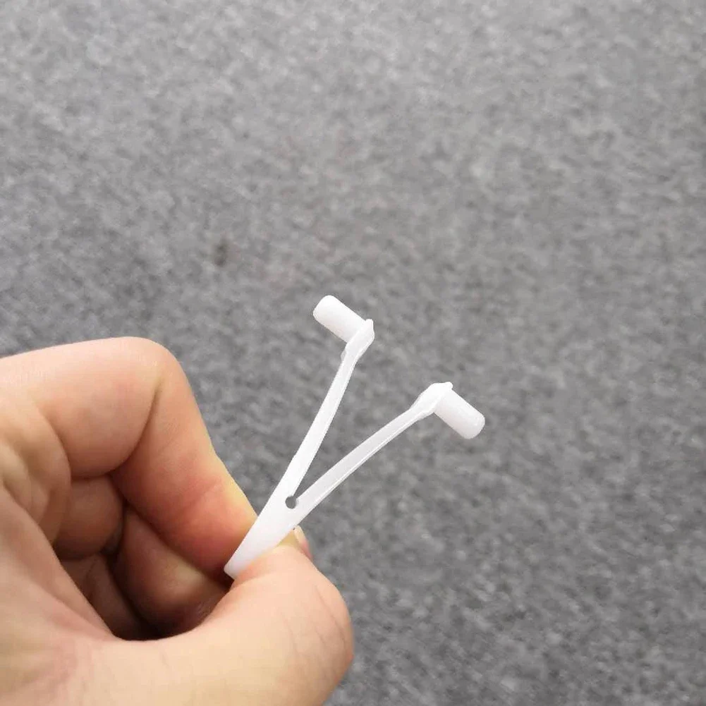 4 * V-clips Style White Wishbone Spring Clip For Swimming Pool Telescopic Poles 5.3*4cm For Swimming Pool Maintenance Equipment
4 * V-clips Style White Wishbone Spring Clip For Swimming Pool Telescopic Poles 5.3*4cm For Swimming Pool Maintenance Equipment