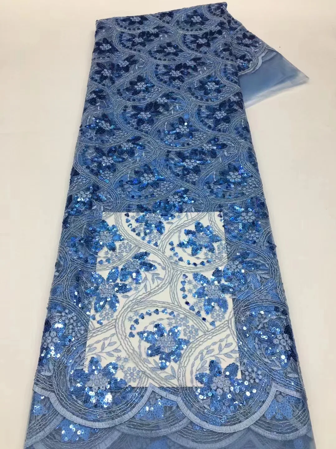 Sky blue 2023 French Embroidery Luxury Sequins Lace Fabric African Nigerian Tulle Mesh Fabric For Wedding Dress
Sky blue 2023 French Embroidery Luxury Sequins Lace Fabric African Nigerian Tulle Mesh Fabric For Wedding Dress