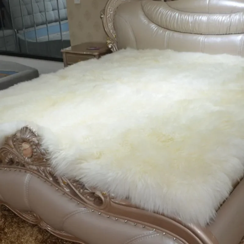Fluffy Wool Blanket Winter Warm Insulation Sofa Blanket Nordic Luxury Comfortable Queen Size Sleeping Home Textile Products
Fluffy Wool Blanket Winter Warm Insulation Sofa Blanket Nordic Luxury Comfortable Queen Size Sleeping Home Textile Products