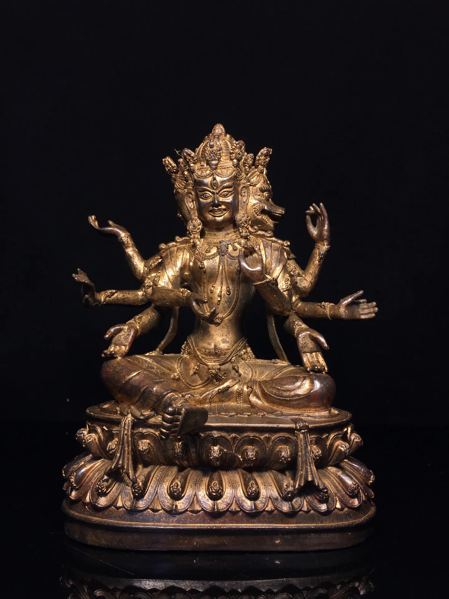 11"Tibetan Temple Collection Old Bronze Cinnabar Mud gold Marici Buddha Moritz sky Lotus Terrace Sitting Buddha Worship Hall
11"Tibetan Temple Collection Old Bronze Cinnabar Mud gold Marici Buddha Moritz sky Lotus Terrace Sitting Buddha Worship Hall