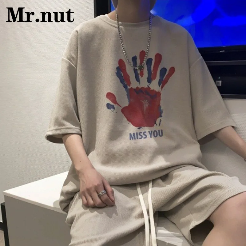 Спортивная одежда Mr.Nut с вафельным узором Мужская спортивная одежда комплект из двух предметов свободная Универсальная футболка костюм Женская Повседневная Уличная одежда
Спортивная одежда Mr.Nut с вафельным узором Мужская спортивная одежда комплект из двух предметов свободная Универсальная футболка костюм Женская Повседневная Уличная одежда