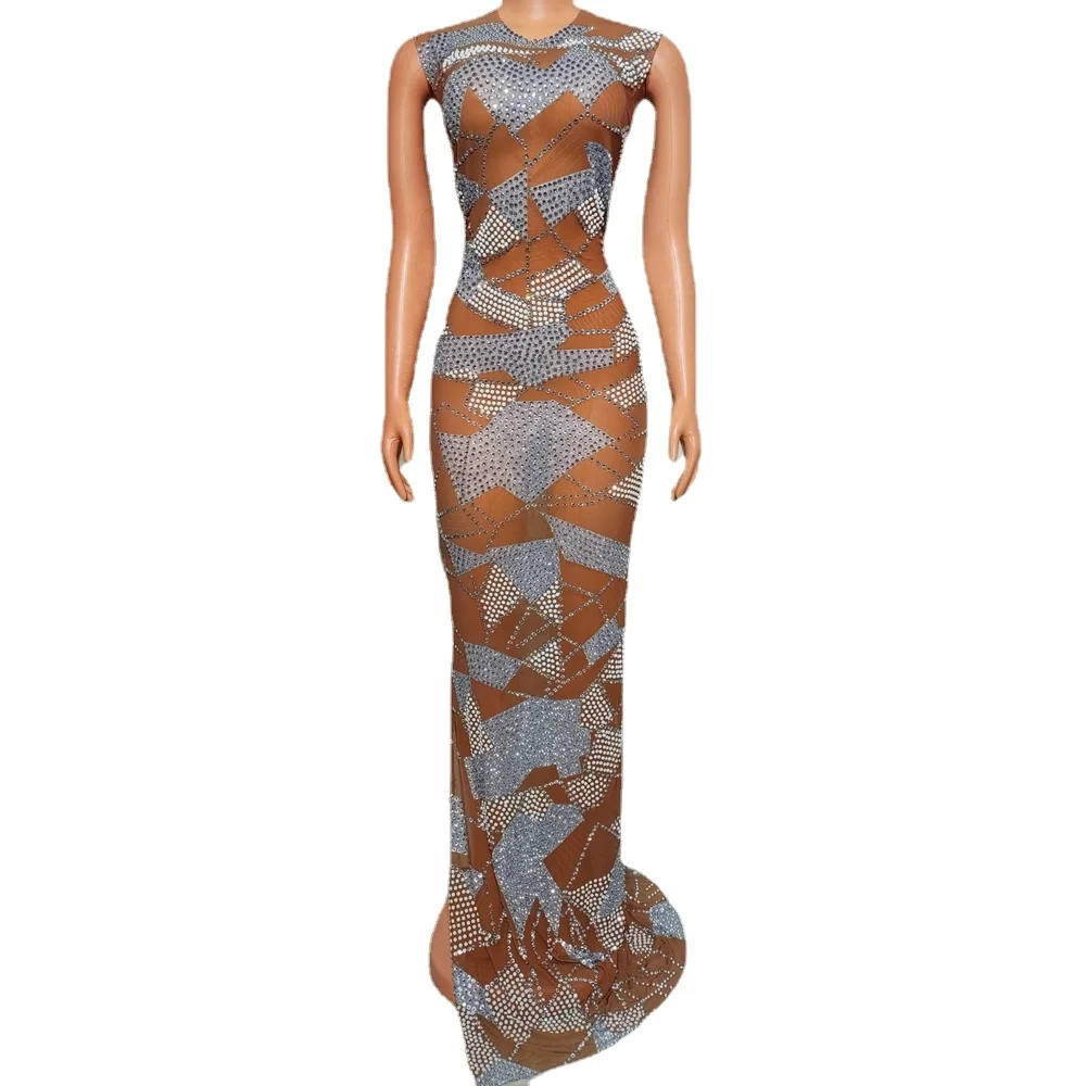 Блестящее женское платье в пол, без рукавов, с разрезом, сексуальное черное Сетчатое платье для празднования вечеринки, выпускного вечера, дня рождения, фотосессии
Блестящее женское платье в пол, без рукавов, с разрезом, сексуальное черное Сетчатое платье для празднования вечеринки, выпускного вечера, дня рождения, фотосессии