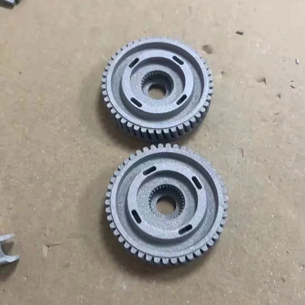 Трансформируемая верхняя крышка клапана моторного редуктора для BMW MINI R52
Трансформируемая верхняя крышка клапана моторного редуктора для BMW MINI R52