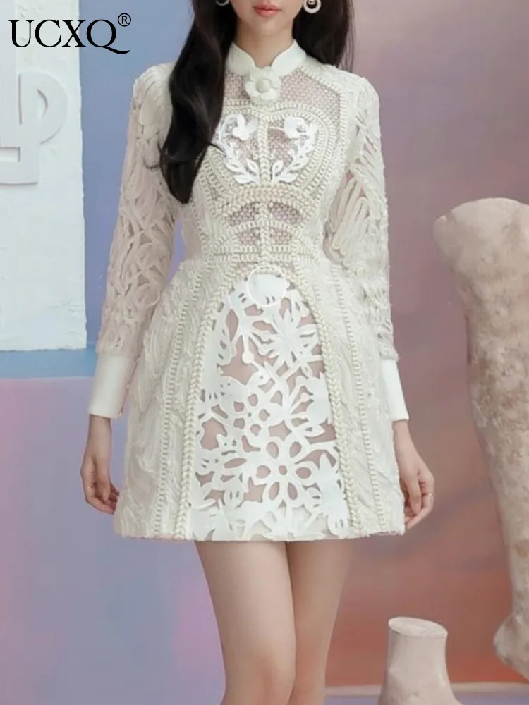 Женское короткое платье с круглым вырезом, длинным рукавом и вышивкой
Женское короткое платье с круглым вырезом, длинным рукавом и вышивкой