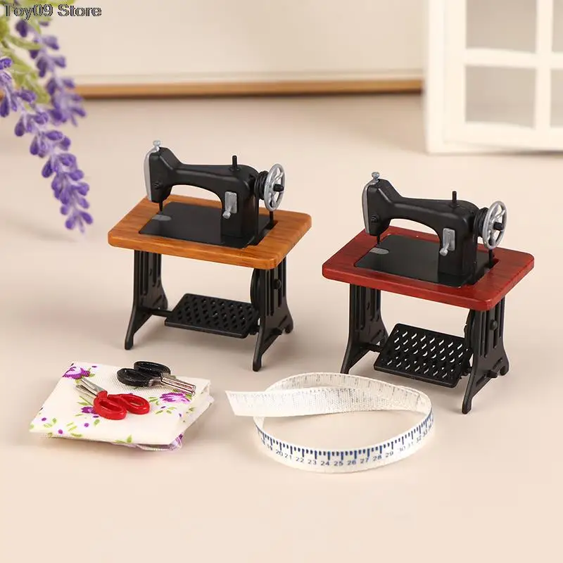 1Set 1:12 Dollhouse Miniature Vintage Foot Sewing Machine Ruler Scissors Furniture Model Doll House Scene Decor Toy Accessories
1Set 1:12 Dollhouse Miniature Vintage Foot Sewing Machine Ruler Scissors Furniture Model Doll House Scene Decor Toy Accessories