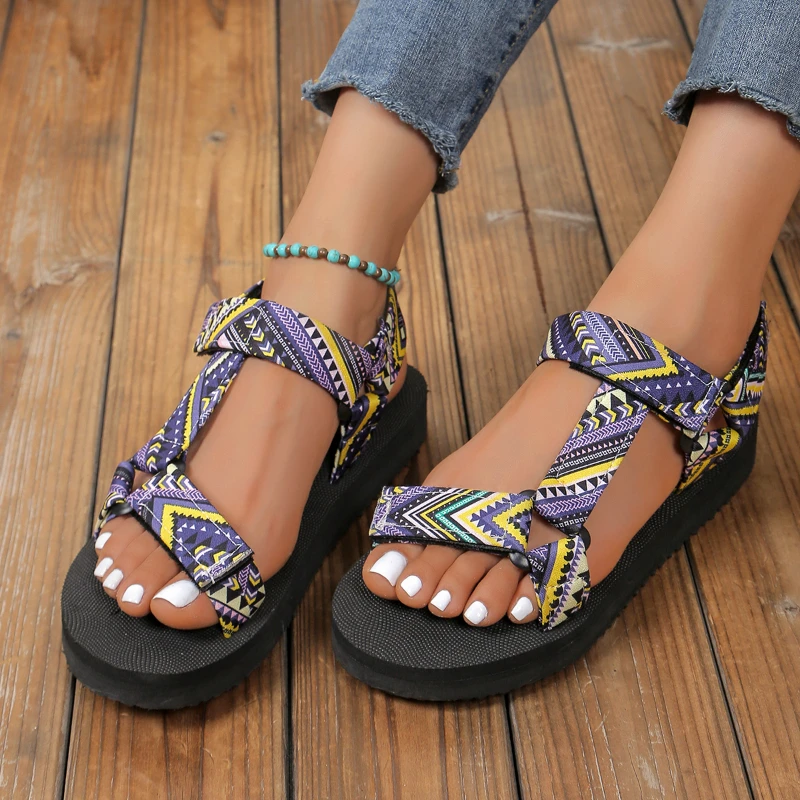 New Fashion Women's Open Toe Flat Sandals Ankle Strap Platform Sandals for Women Outdoor Casual Beach Shoes Sandalias Plus Size
New Fashion Women's Open Toe Flat Sandals Ankle Strap Platform Sandals for Women Outdoor Casual Beach Shoes Sandalias Plus Size