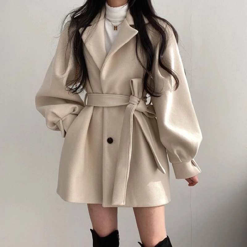Women Jacket Solid Wool Blend Coat Slim Fit Belt Coats Female Warm Cotton Thicker V-neck Lady Elegant Trendy Button Outwear Ins
Women Jacket Solid Wool Blend Coat Slim Fit Belt Coats Female Warm Cotton Thicker V-neck Lady Elegant Trendy Button Outwear Ins