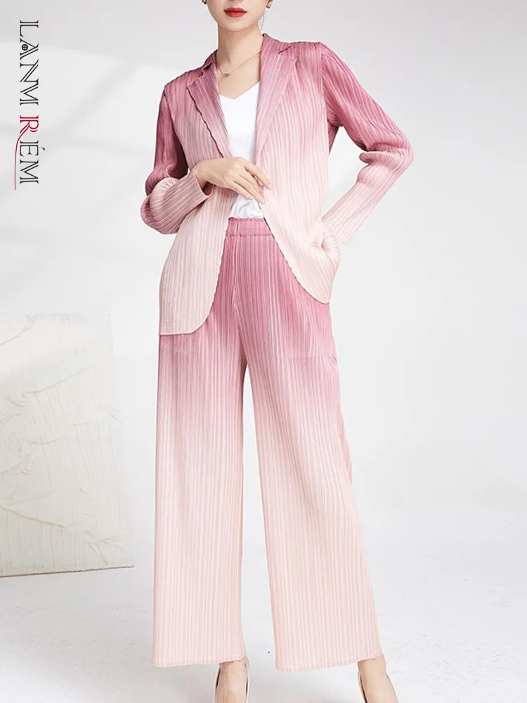 

LANMREM Gradient Pleated 2 Pieces Pants Set Notched Long Sleeves Coat Tops Wide Leg Trousers Fashion Clothes 2024 Spring 2YA485