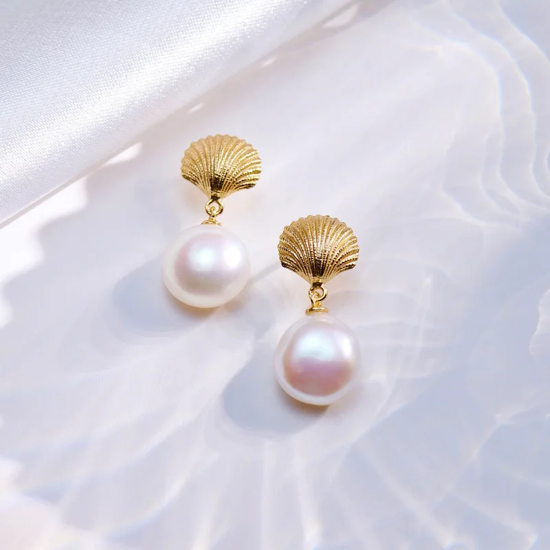 

Ocean Style Fashion Creative Design Sense Earrings S925 Sterling Silver Plating Earrings Scallop Pearl Earrings Female