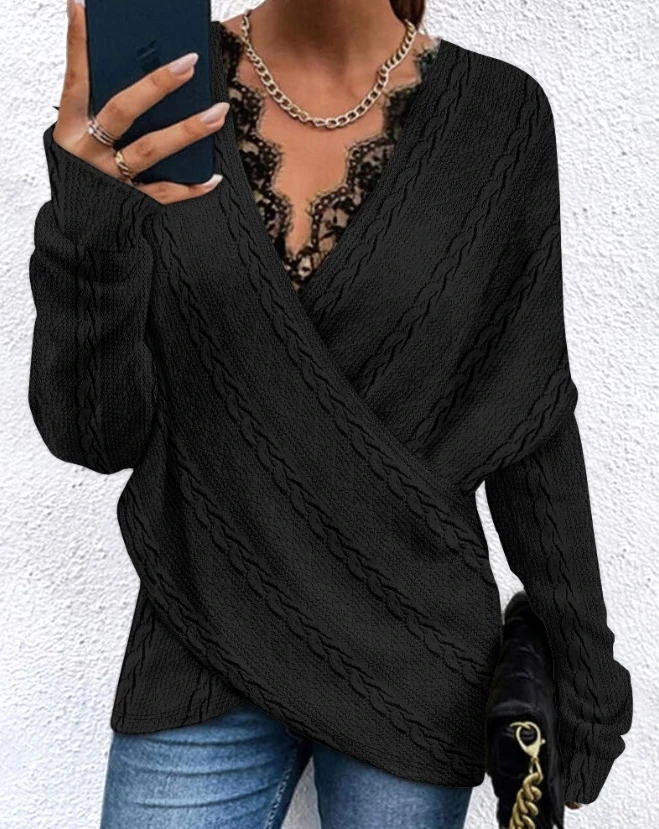 

Loose Lace T-Shirt Trim Overlap Textured Contrast Paneled 2023 Autumn Ladies Casual Tee Women's Fashion V-Neck Long Sleeve Top