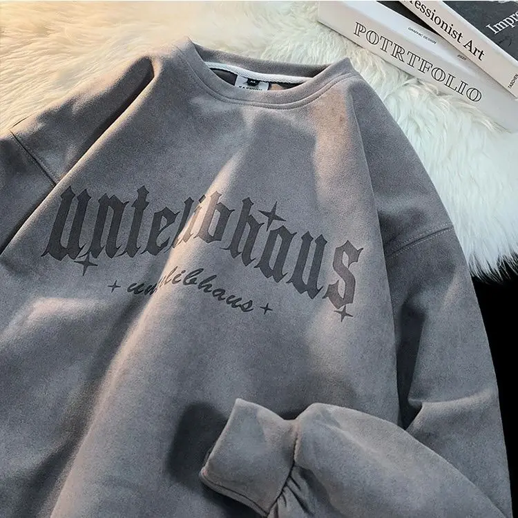 American retro text pattern printed round neck sweatshirt for men and women Korean style loose casual college style couple top
American retro text pattern printed round neck sweatshirt for men and women Korean style loose casual college style couple top