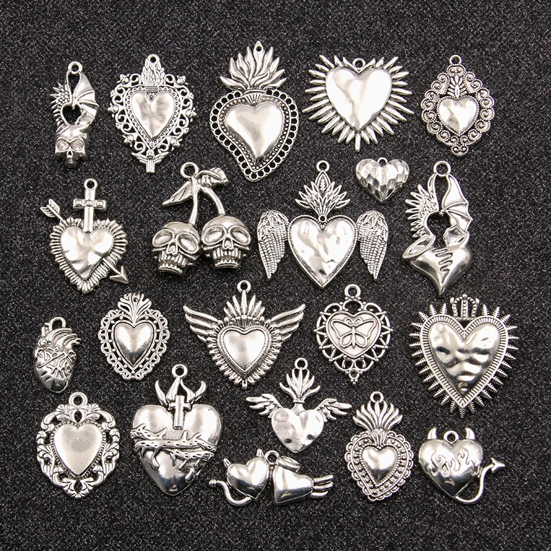 6PCS 22 Styles Mixed Alloy Antique Hollow Heart Skull Love Wing Charms For Jewelry Making DIY Handmade Animal Halloween Pendant
6PCS 22 Styles Mixed Alloy Antique Hollow Heart Skull Love Wing Charms For Jewelry Making DIY Handmade Animal Halloween Pendant