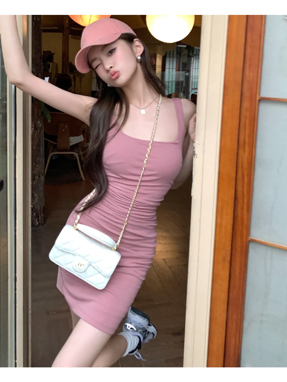 Summer Sexy Spaghetti Strap Mini Dress Folds Solid Sleeveless Slim Bodycon Dress Hotsweet Club Party Dresses for Ladies Vestidos
Summer Sexy Spaghetti Strap Mini Dress Folds Solid Sleeveless Slim Bodycon Dress Hotsweet Club Party Dresses for Ladies Vestidos