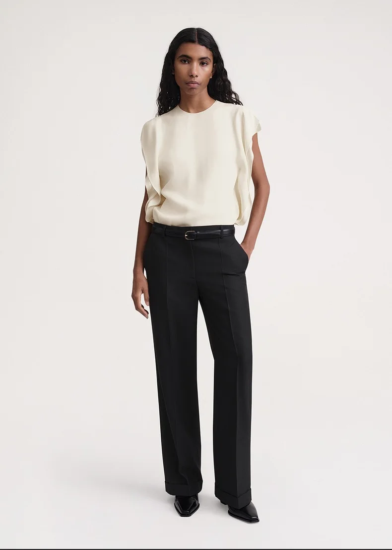 T0teme Summer Women Blouse Tank Acetate Short Ruffles Sleeve O-neck Collar Black Beige Loose Casual Vintage High Street
T0teme Summer Women Blouse Tank Acetate Short Ruffles Sleeve O-neck Collar Black Beige Loose Casual Vintage High Street