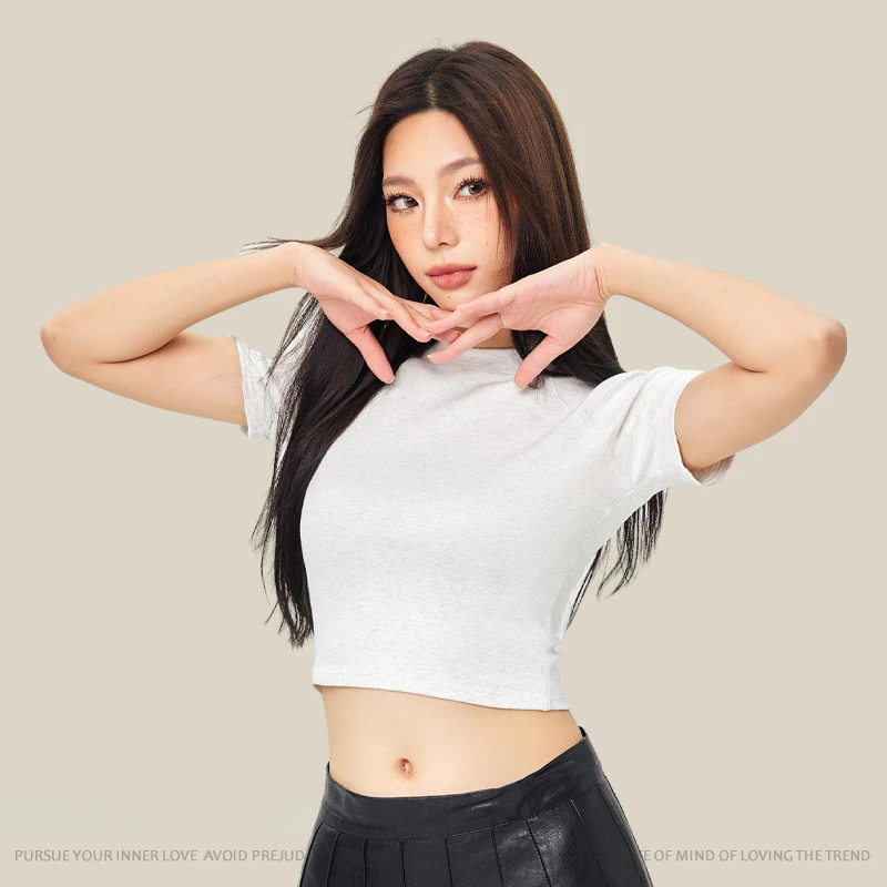 Summer Niche Spicy Girl Short T-shirt Women's European and American Style Slim Short Sleeved Fashion Round Neck Versatile Top
Summer Niche Spicy Girl Short T-shirt Women's European and American Style Slim Short Sleeved Fashion Round Neck Versatile Top