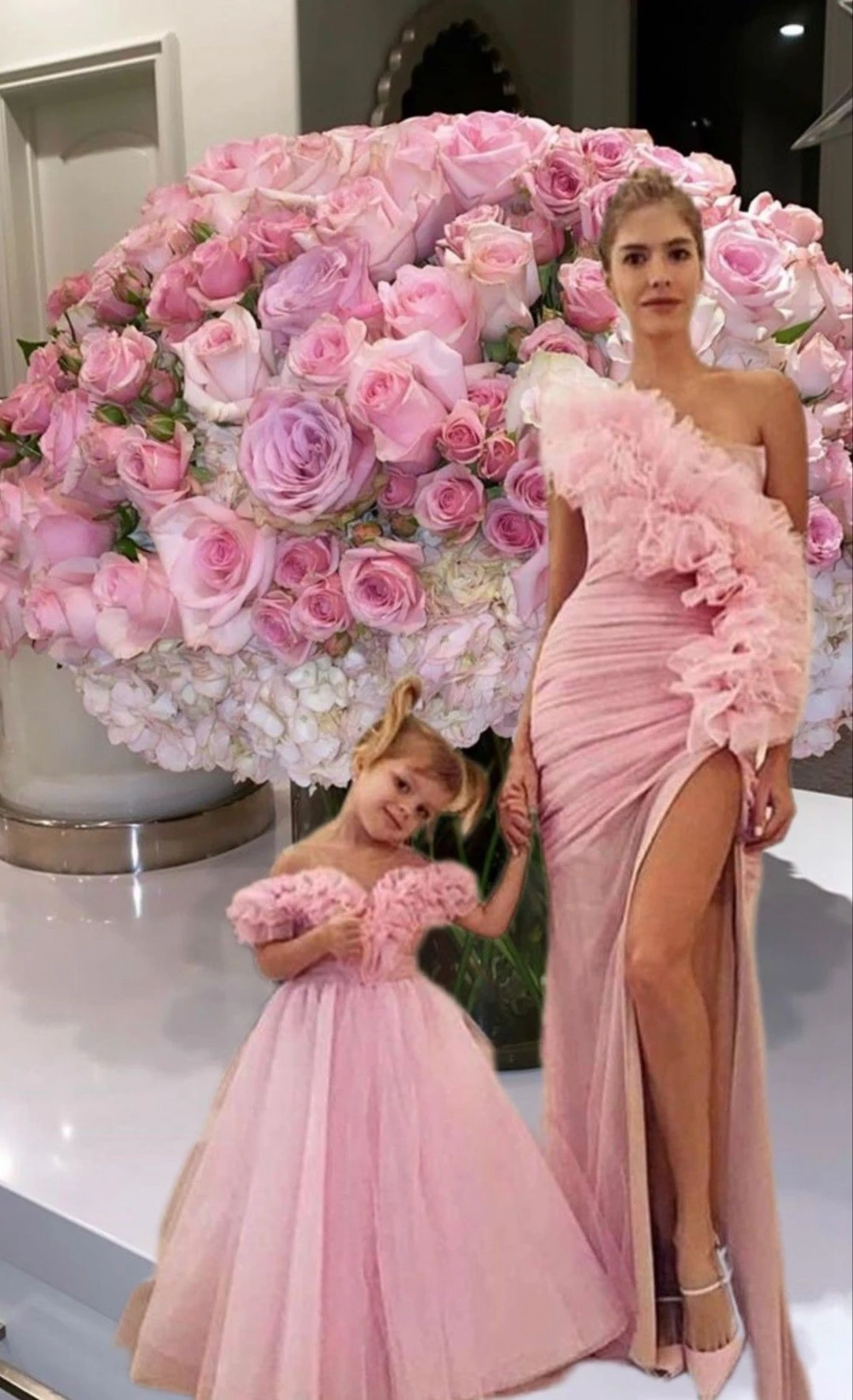 

Pink Mother Daughter Matching Dresses Mommy and Me Outfits Dresses for first birthday or Photoshoot Tulle Dress