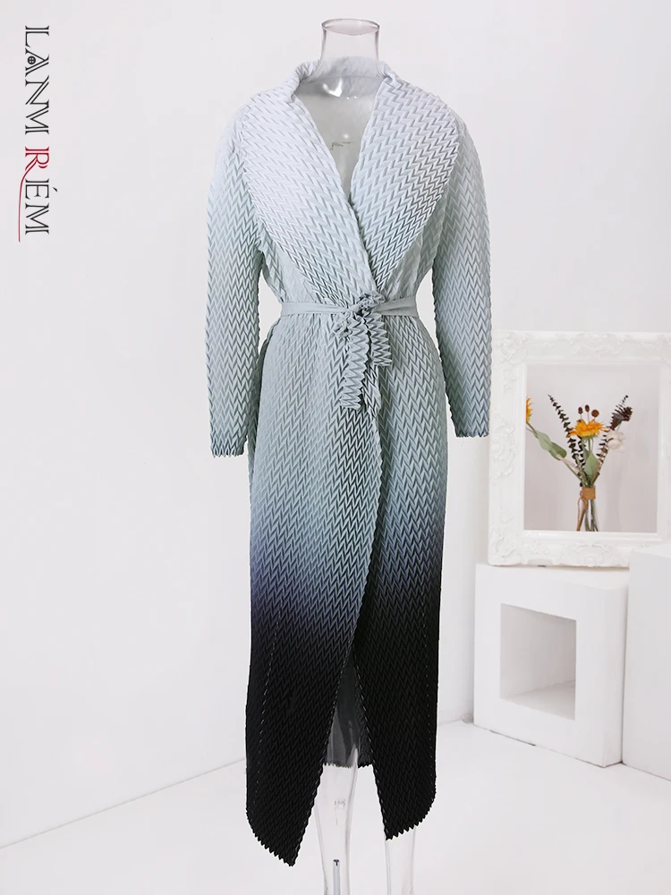 

LANMREM High End Gradient Pleated Long Coat For Women Belt Gathered Waist Loose Windbreaker Fashion 2024 Spring New 2DA4314