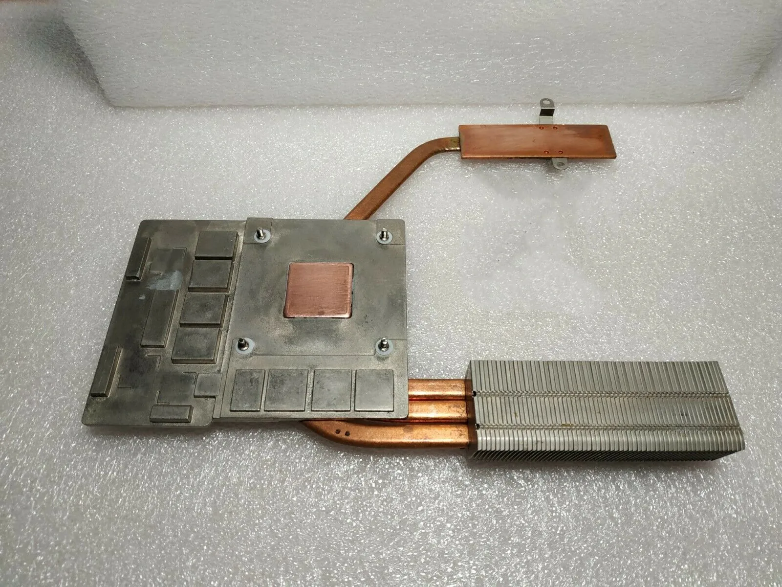 Original Laptop CPU GPU Cooler Heatsink Cooling Fan for MSI GT60 MS-16F3 MS-1762 GT70 GT780 1761 1762 GPU Cooler Heatsink Original Laptop CPU GPU Cooler Heatsink Cooling Fan for MSI GT60 MS-16F3 MS-1762 GT70 GT780 1761 1762 GPU Cooler Heatsink