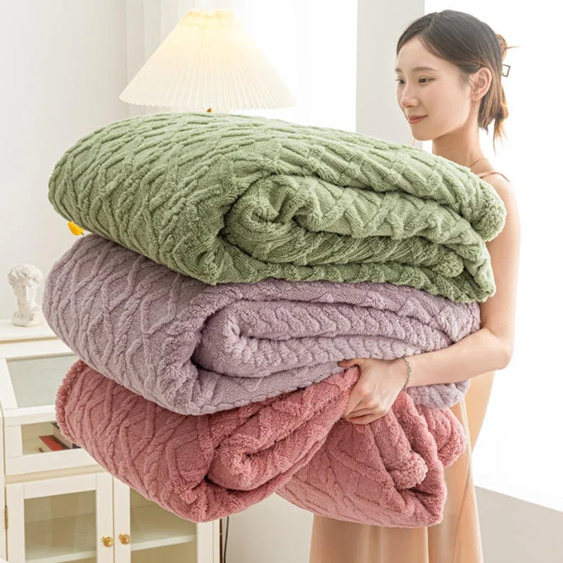 New Soft Plush Blanket Plush Autumn Winter Warm Thickened Coral Fleece Car Sofa Bed Nap Throw Blankets Mat Cushion New Year Gift
New Soft Plush Blanket Plush Autumn Winter Warm Thickened Coral Fleece Car Sofa Bed Nap Throw Blankets Mat Cushion New Year Gift