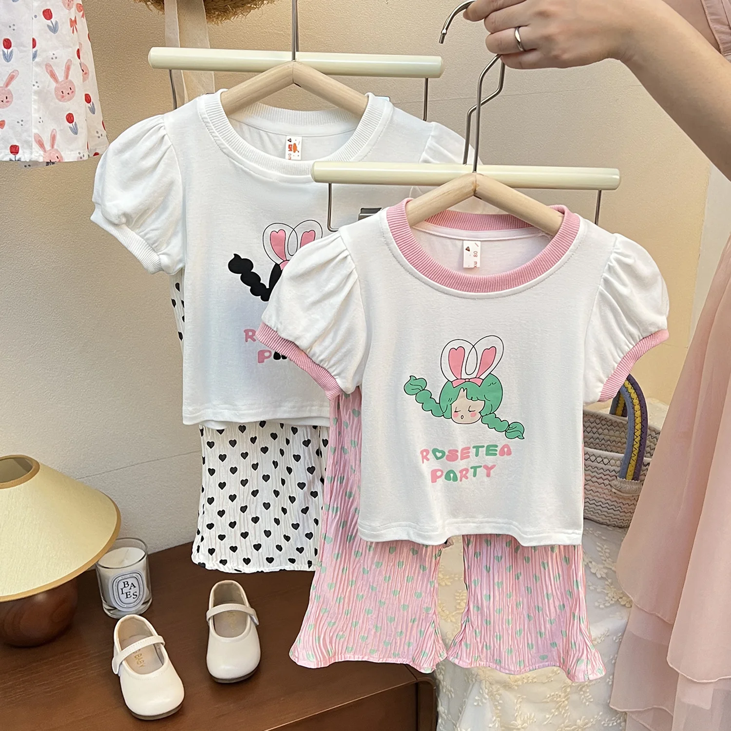 Baby Girls Clothes Set Kids Short Sleeved Tops+ Mosquito Pant 2pcs Outfits 2023 Summer 1 To 6Yrs Children's Cartoon Print Suits
Baby Girls Clothes Set Kids Short Sleeved Tops+ Mosquito Pant 2pcs Outfits 2023 Summer 1 To 6Yrs Children's Cartoon Print Suits