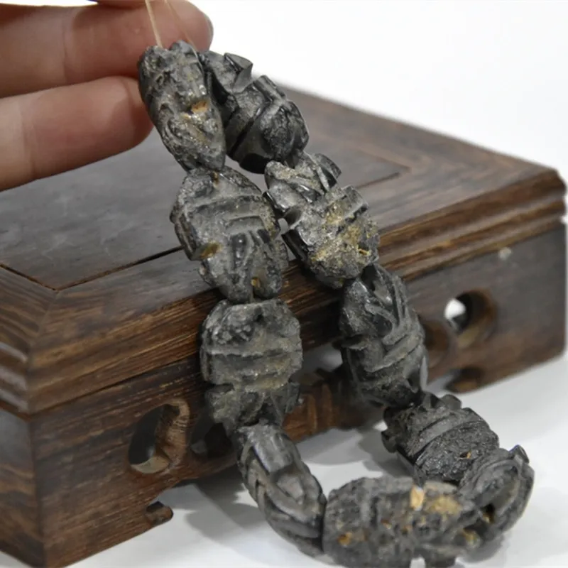 

Hongshan Culture Archaize Black Iron Meteorite Bracelet Wristband Statue Carved Mascot Decoration Crafts Collection Ornaments