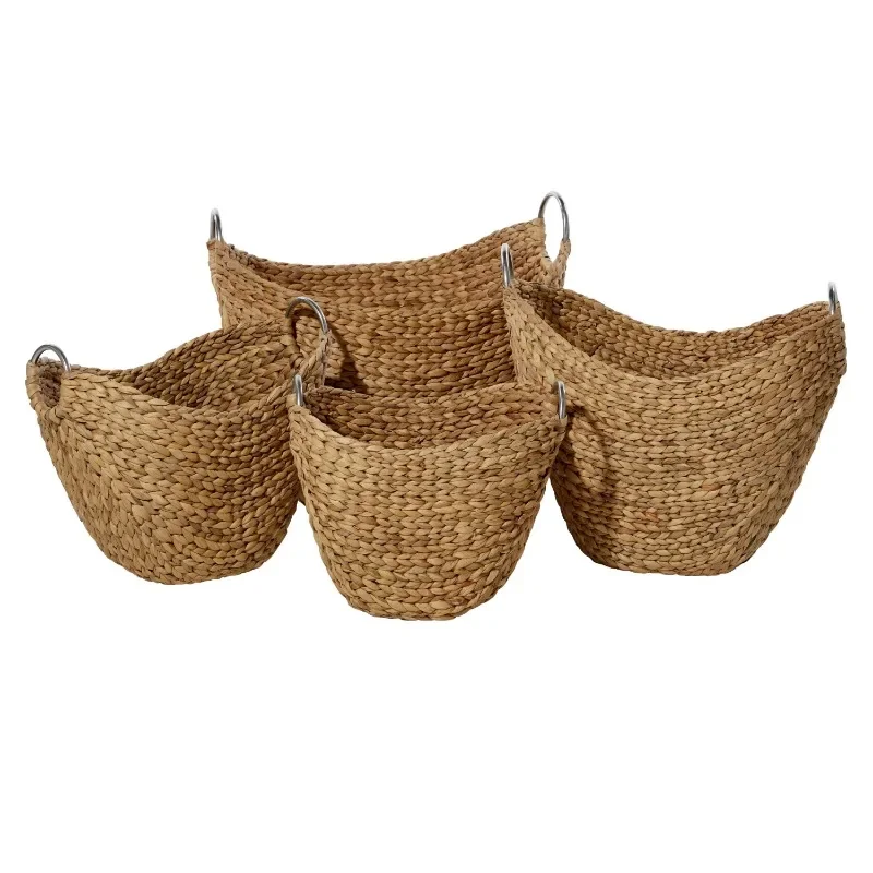 

DecMode 14", 16", 19", 21"W Brown Seagrass Handmade Woven Storage Basket with Metal Handles 4-Pieces