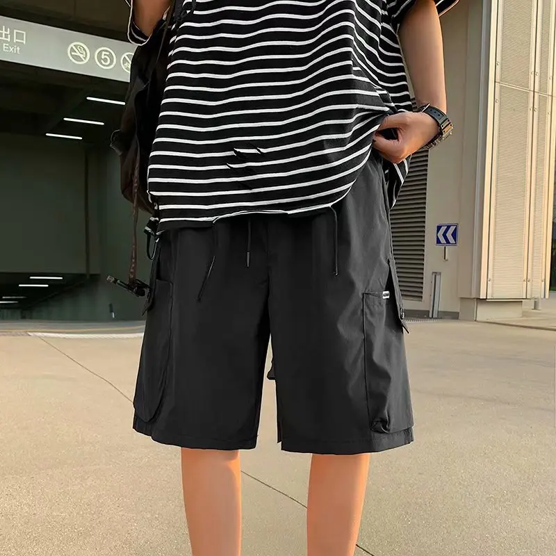 Y2K Streetwear Outdoor Casual Fitness High Quality Shorts Outdoor Casual Fitness Men Clothing Japanese Streetwear Shorts
Y2K Streetwear Outdoor Casual Fitness High Quality Shorts Outdoor Casual Fitness Men Clothing Japanese Streetwear Shorts