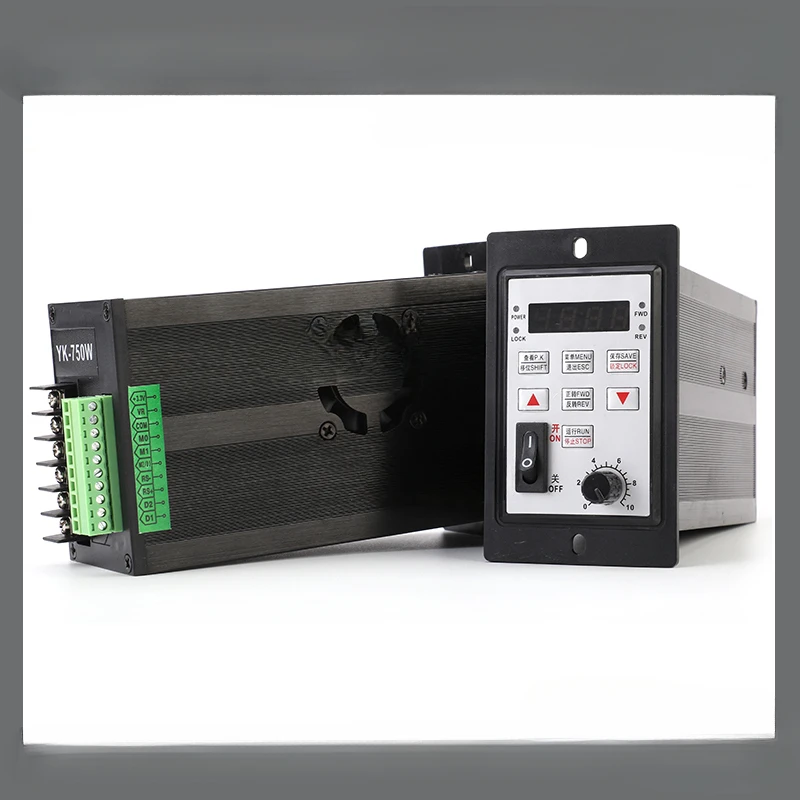 750W small simple inverter single-phase 220V three-phase 380V motor forward and reverse speed regulation low-power motor
750W small simple inverter single-phase 220V three-phase 380V motor forward and reverse speed regulation low-power motor