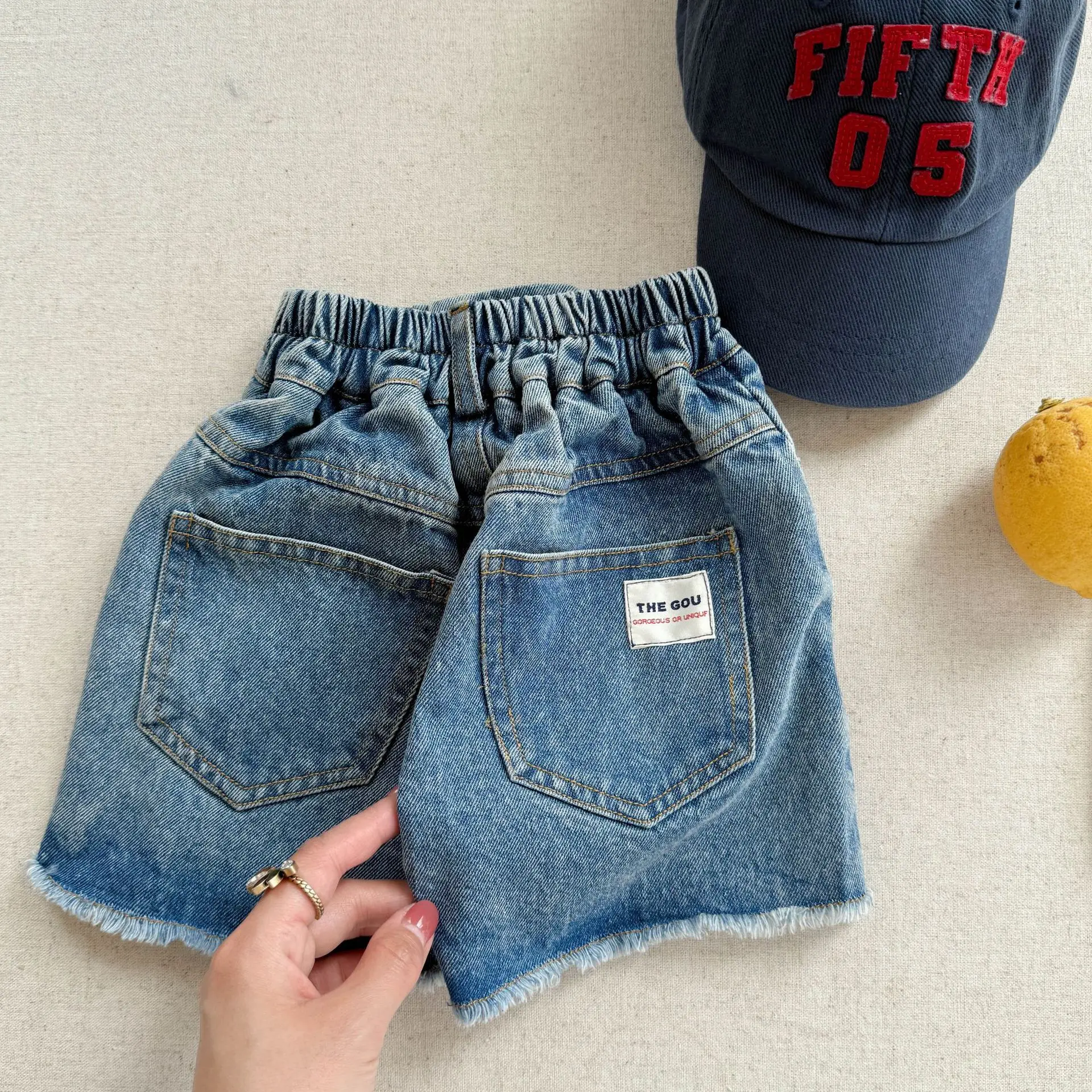 2025 Summer New Girls Denim Shorts Children Casual Pants Loose Boys Jeans Solid Color Baby Shorts Kids Clothes 38 S993ae6acf5c34fbdbfd28b8a0c8e2170w