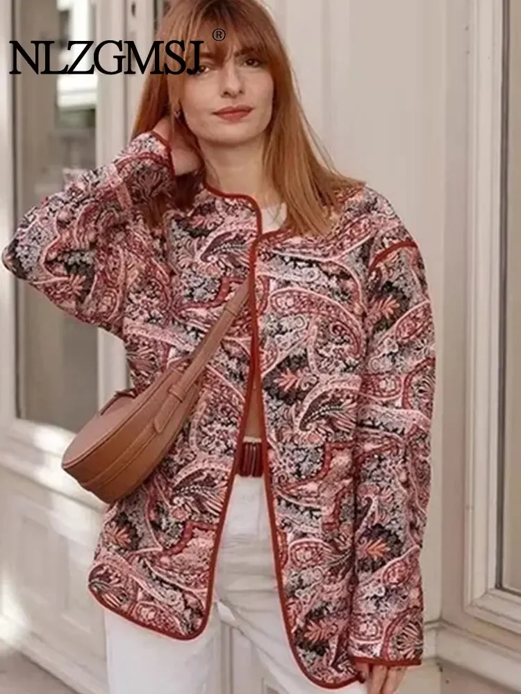 Nlzgmsj TRAF Autumn Winter Jacket Women Loose Printed Crop Parkas Quilted Padding Cotton Coat Casual Warm Street Outerwears
Nlzgmsj TRAF Autumn Winter Jacket Women Loose Printed Crop Parkas Quilted Padding Cotton Coat Casual Warm Street Outerwears