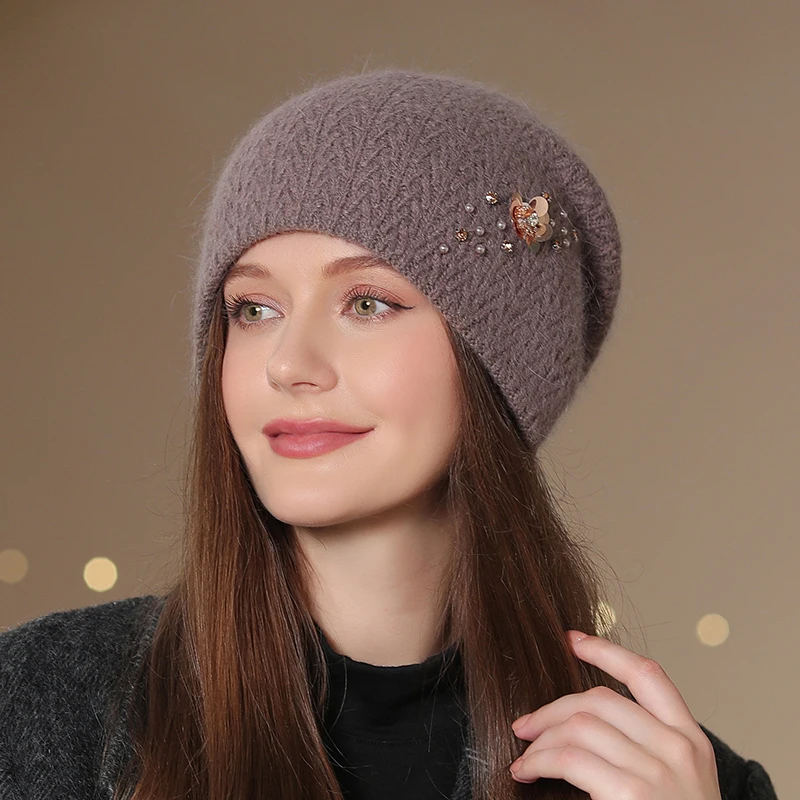 

New Winter Mom Hat For Women Rabbit Fur Blend Knit Hat Fashion Rhinestone Thick Warm Beanie Cap Female Skullies Beanies Bonnets