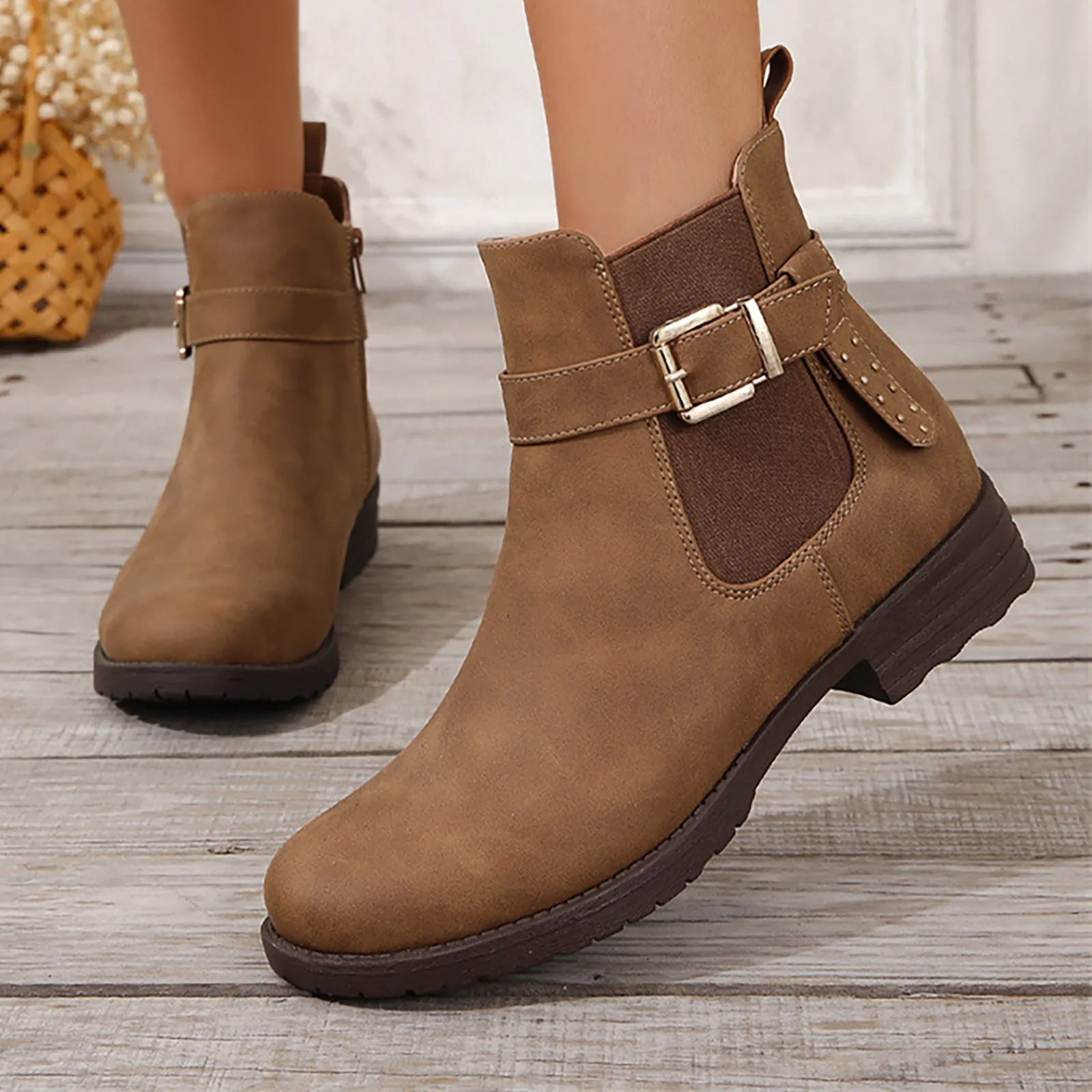 Solid Vintage Brown Ankle Elastic Boots Women Boots Buckle Side Flats Zipper Mujer Low Warm Ankle Heel Boots Winter Botas Boots
Solid Vintage Brown Ankle Elastic Boots Women Boots Buckle Side Flats Zipper Mujer Low Warm Ankle Heel Boots Winter Botas Boots