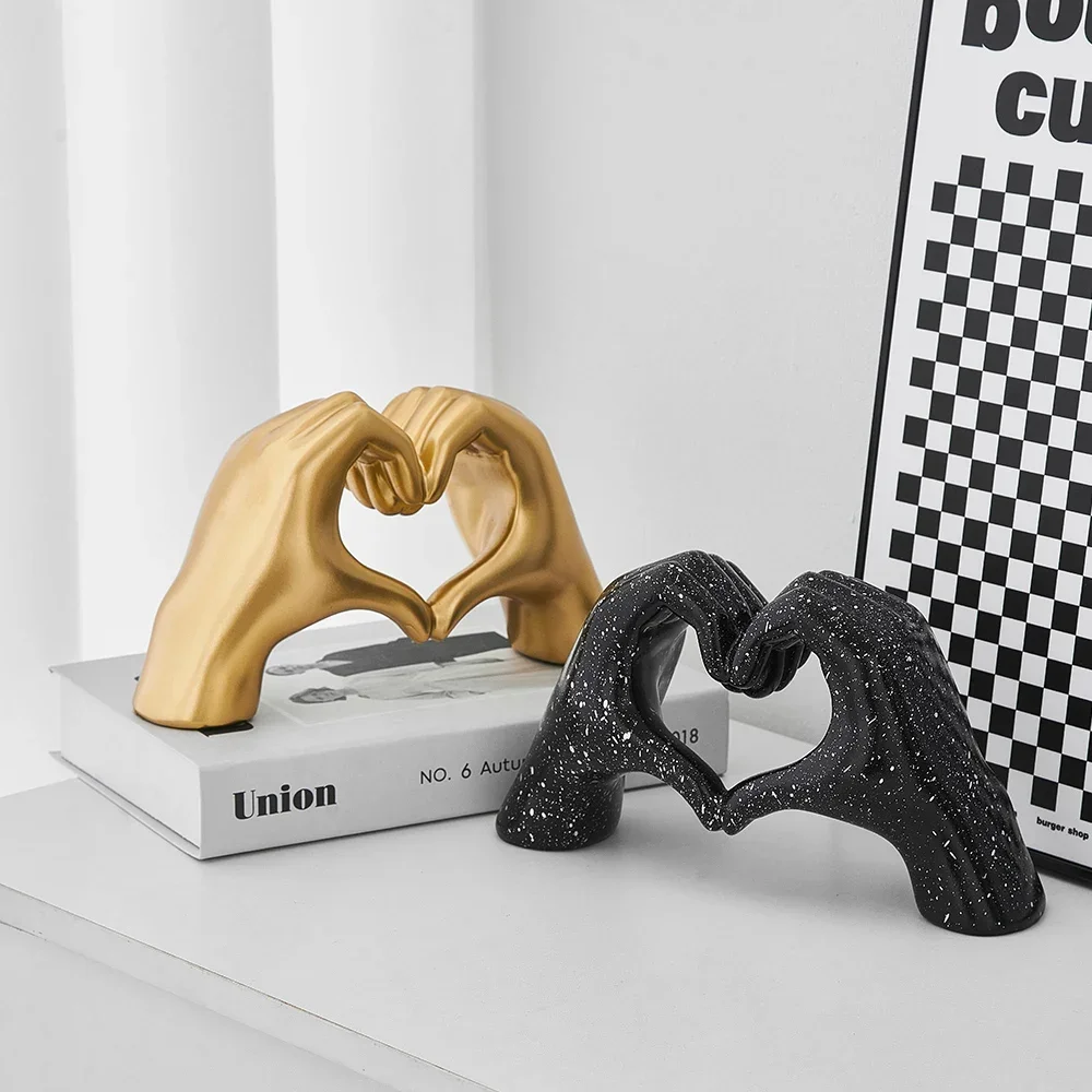 Nordic modern hand sculpture Statue Figurines for Home Decor and Decoration Crafts Living room bedroom shelf decor Wedding gift
Nordic modern hand sculpture Statue Figurines for Home Decor and Decoration Crafts Living room bedroom shelf decor Wedding gift