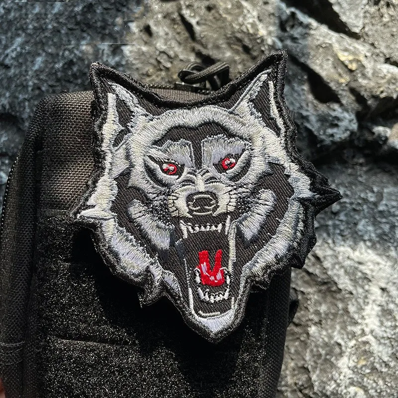 Wolf Head Embroidered Patches Tiger Tactical badge DIY personalized backpack sticker For Clothing Decal decoration
Wolf Head Embroidered Patches Tiger Tactical badge DIY personalized backpack sticker For Clothing Decal decoration
