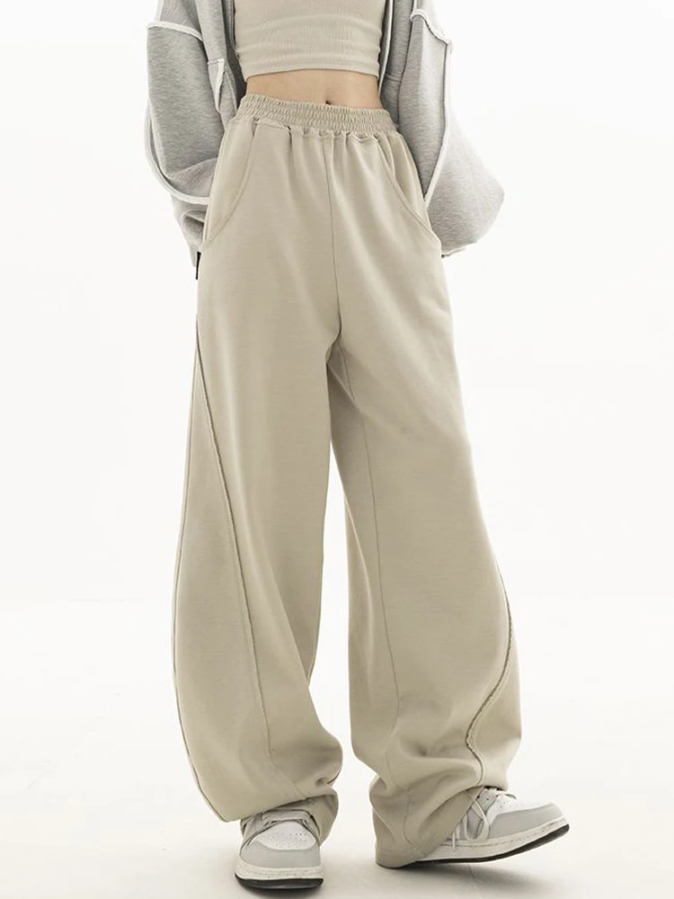 Zoki Fashion Bf Oversize Sweatpants Streetwear High Waist Women Loose Y2K Wide Leg Pants Korean Vintage Pockets Casual Trousers
Zoki Fashion Bf Oversize Sweatpants Streetwear High Waist Women Loose Y2K Wide Leg Pants Korean Vintage Pockets Casual Trousers
