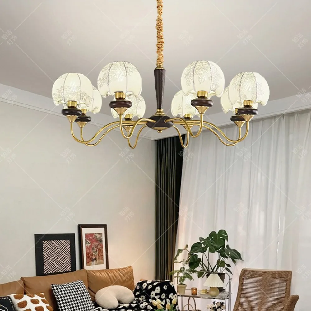 

French retro living room chandelier designer medieval bedroom main lamp creative romantic Nanyang American solid wood fabric