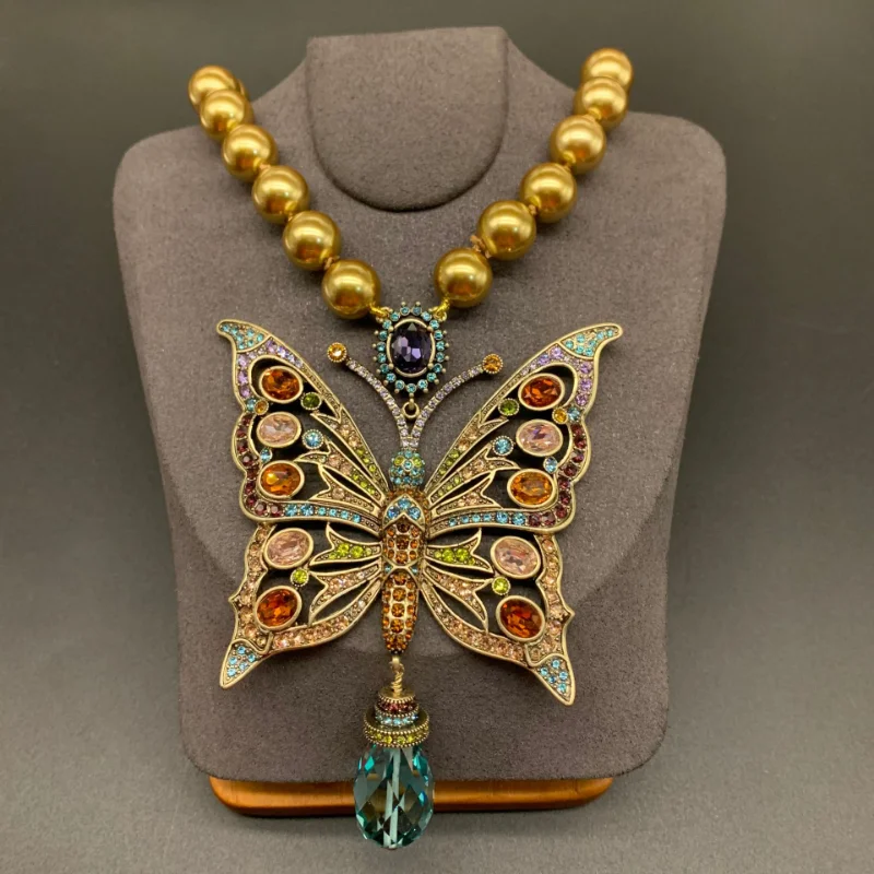 Timeless Wonder Fancy Beaded Zircon Butterfly Statement Necklace for Women Designer Jewelry Goth Runway Rare Punk Top Retro 2626
Timeless Wonder Fancy Beaded Zircon Butterfly Statement Necklace for Women Designer Jewelry Goth Runway Rare Punk Top Retro 2626