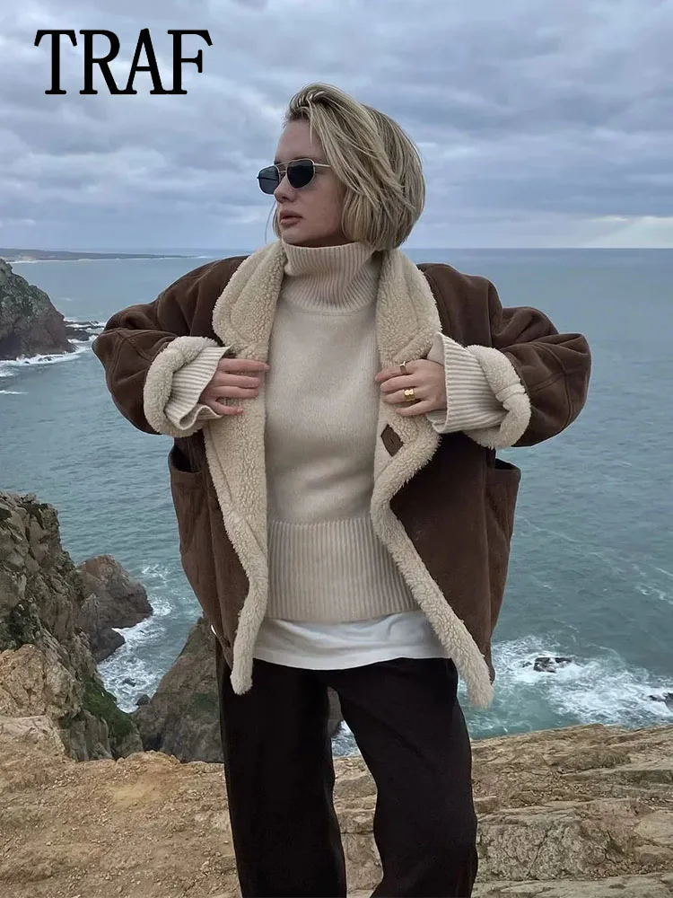 TRAF Women Fleece Faux Leather Jacket 2023 Autumn Winter Thick Warm Coat Long Sleeve Casual Streetwear Female Coat 
TRAF Women Fleece Faux Leather Jacket 2023 Autumn Winter Thick Warm Coat Long Sleeve Casual Streetwear Female Coat