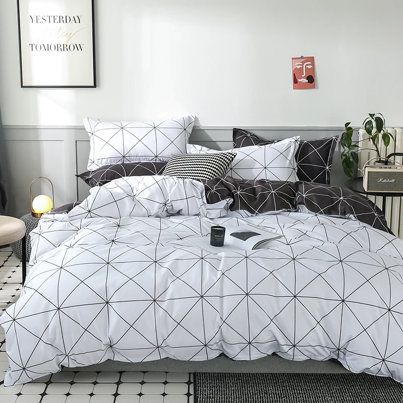 

Reversible Comforter Set 3 PCS All Season Bed Set Black & White Geometric Comforter with 2 Pillow Shams, Queen King Duvet Cover