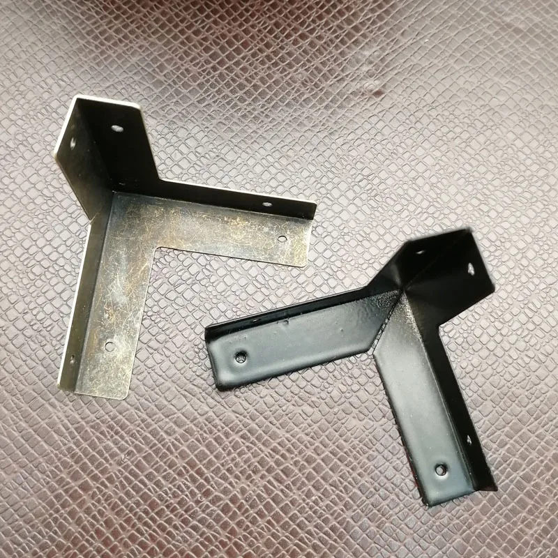 Antique Bronze Corner Protectors, Wooden Box Coner, Wine Box Protector, Furniture Hardware Cover, Triangle Corners Bracket, 4Pcs
Antique Bronze Corner Protectors, Wooden Box Coner, Wine Box Protector, Furniture Hardware Cover, Triangle Corners Bracket, 4Pcs