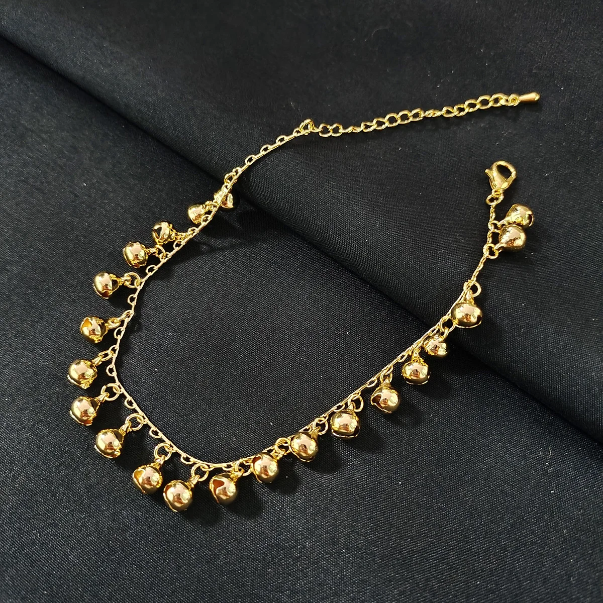 New personality 24K gilded fashion tassel bell jewelry women's beach anklet holiday style jewelry 
New personality 24K gilded fashion tassel bell jewelry women's beach anklet holiday style jewelry